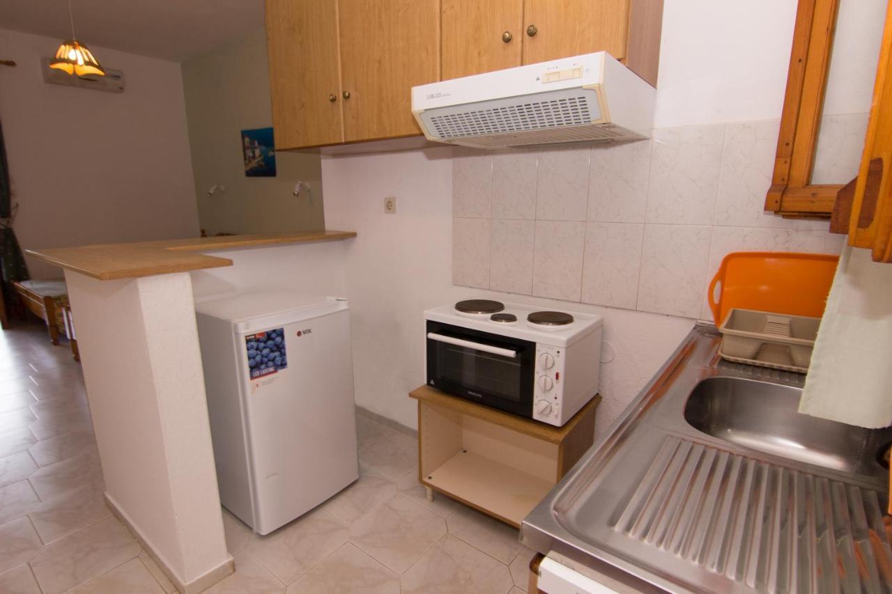 Avra Apartment *